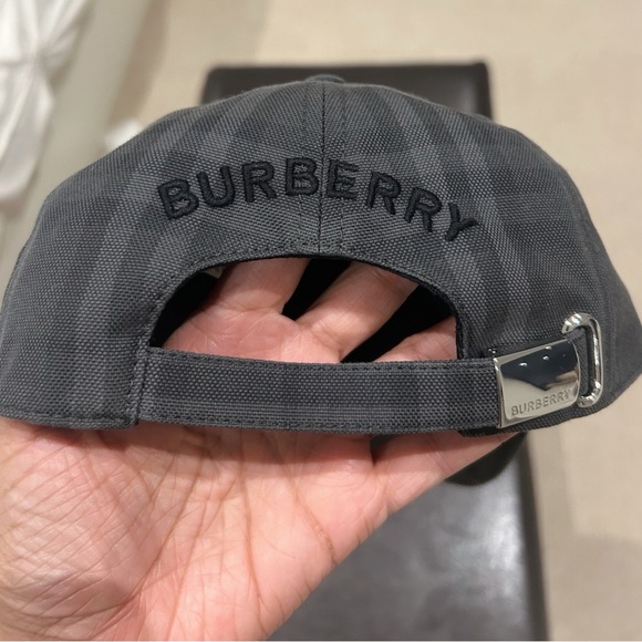 Burberry vintage check cotton cap - Picture 5 of 8